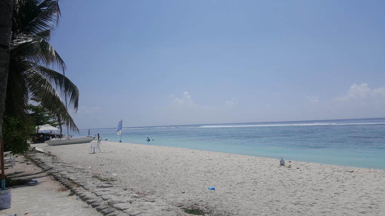 Crystal Crown Hotel Hulhumale Bagian luar foto