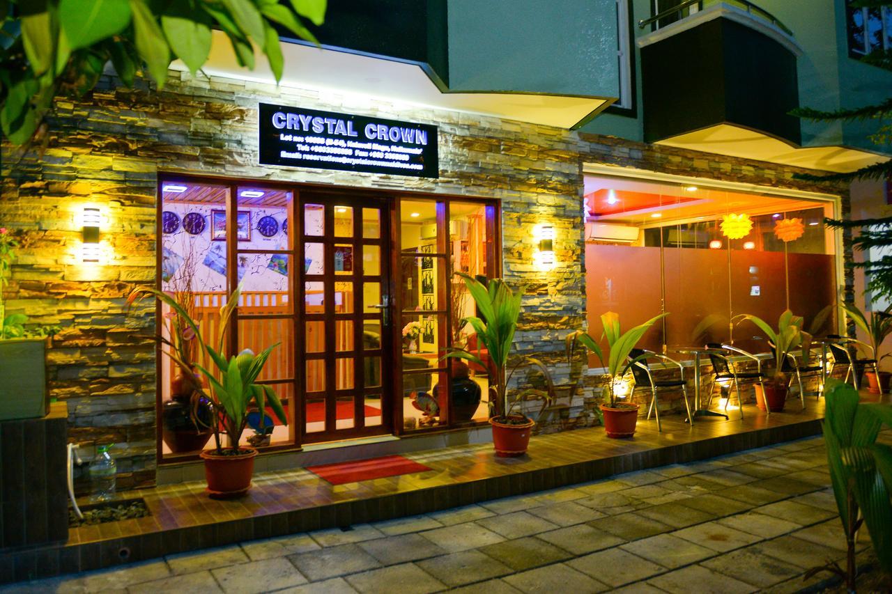 Crystal Crown Hotel Hulhumale Bagian luar foto